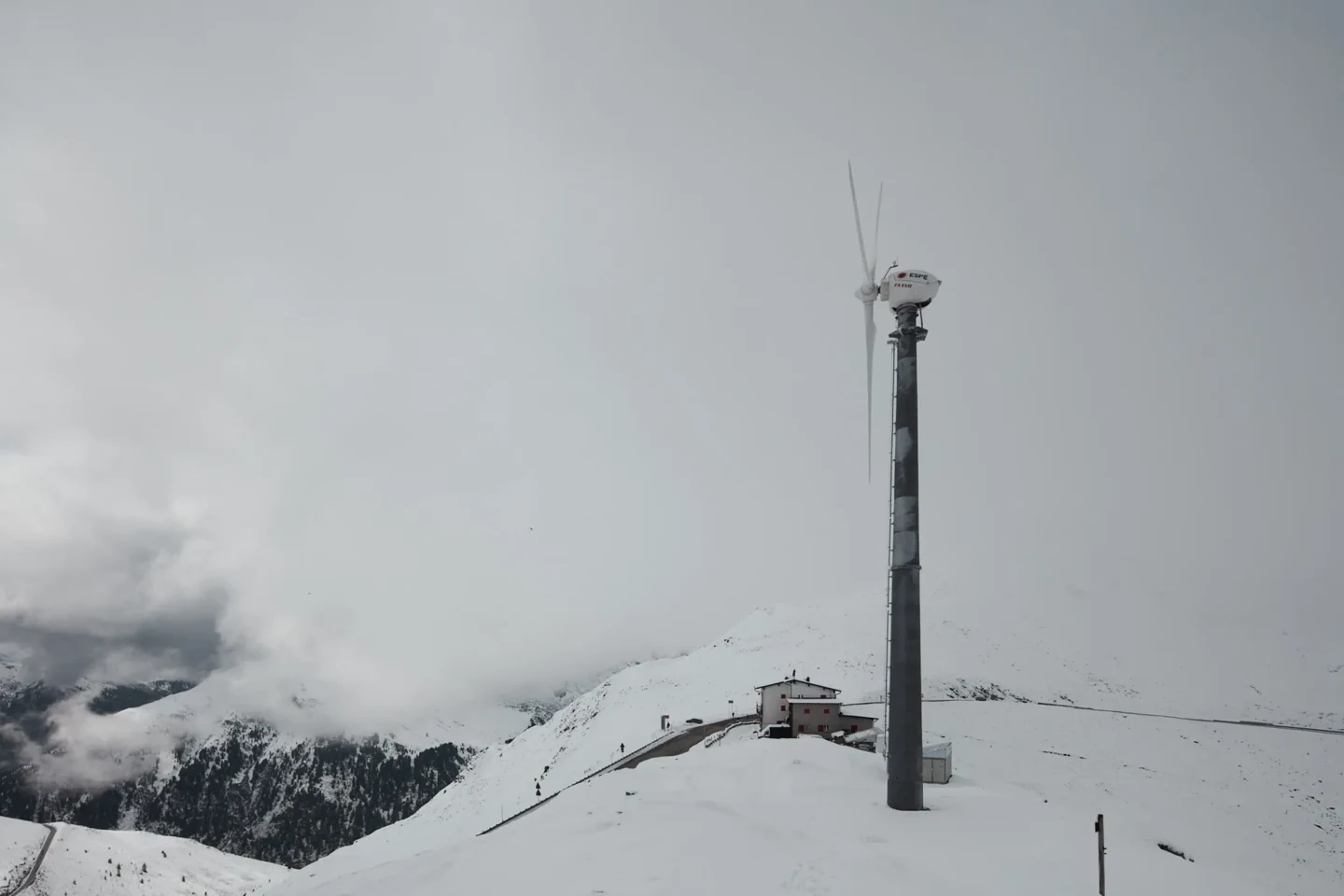 FX Evo series off-grid wind turbine at the highest altitude in Italy